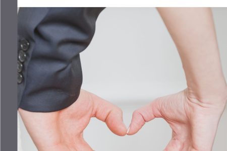 Ewelina C.Lisowska WIEK-NIEWAŻNY 1. Szukając siebie